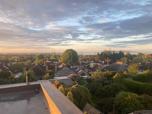Hébergement de vacances Family With Dublin Bay View *
