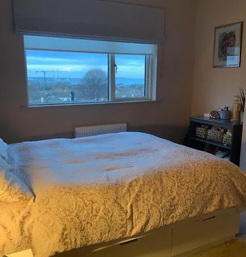 Hébergement de vacances Family With Dublin Bay View *